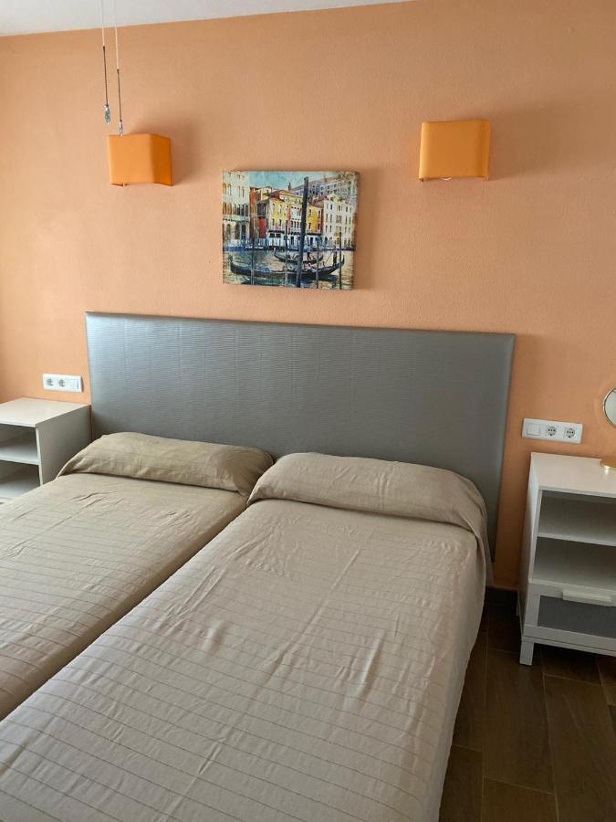 Apartamentos Sol Y Playa Torremolinos Luaran gambar