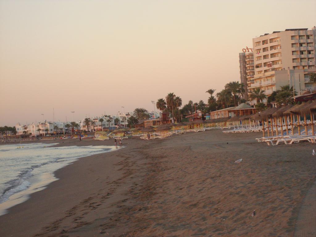 Apartamentos Sol Y Playa Torremolinos Luaran gambar