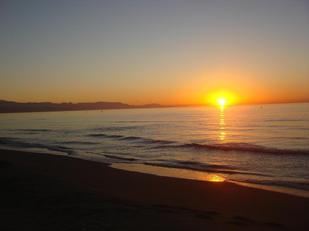 Apartamentos Sol Y Playa Torremolinos Luaran gambar
